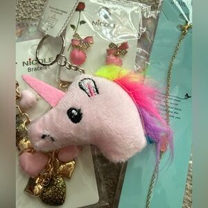 Pastels Pink Unicorn 5 Piece Bundles - Amazing Gifts!